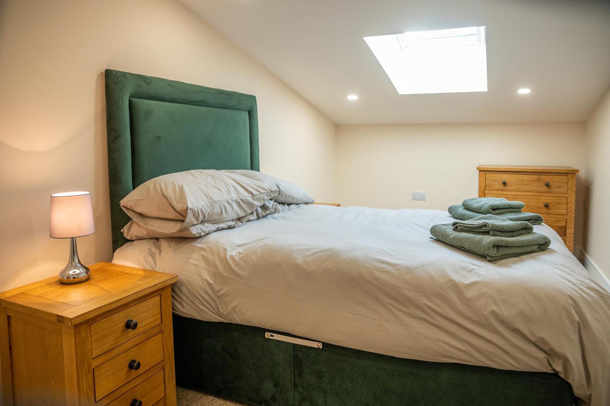 Appartement Bears Court à Cheltenham Extérieur photo