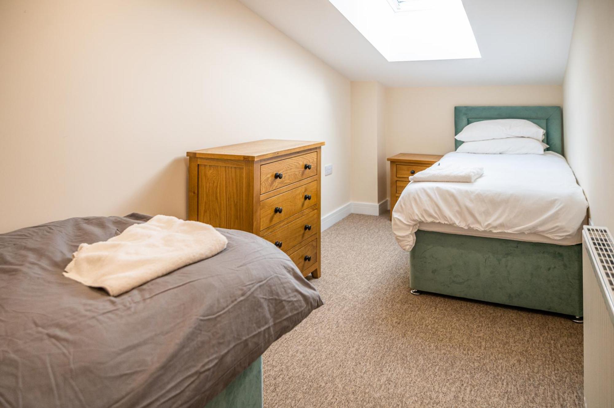 Appartement Bears Court à Cheltenham Extérieur photo